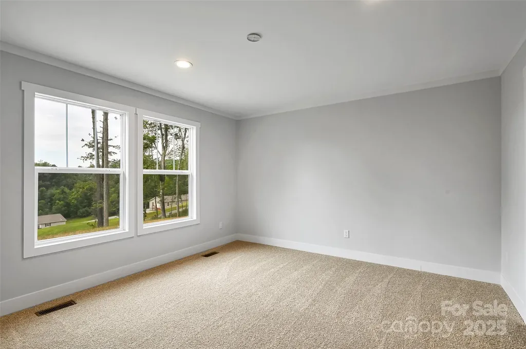 290 Appalachian Way Mars Hill NC 28754
