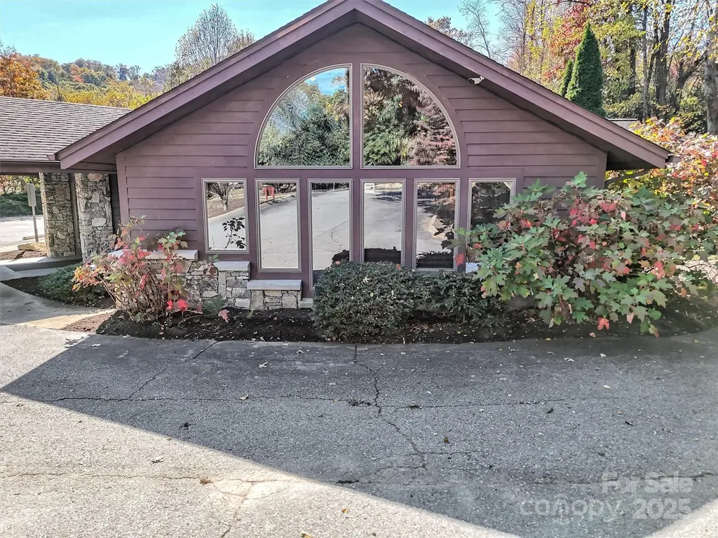 540 Hospital Drive Clyde NC 28721