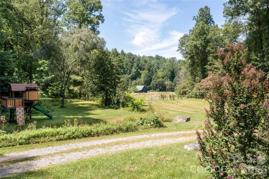 226 Wildcat Mountain Trail Sylva NC 28779