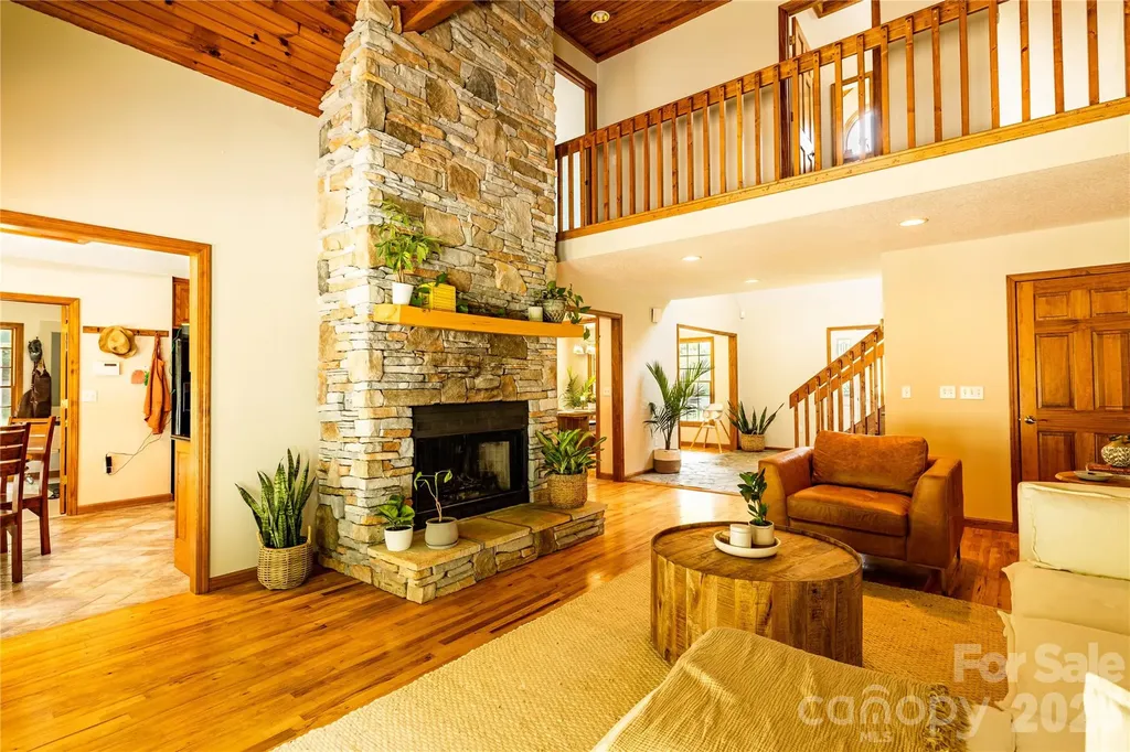 226 Wildcat Mountain Trail Sylva NC 28779