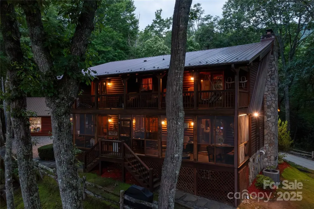 238 Falling Water Drive Burnsville NC 28714