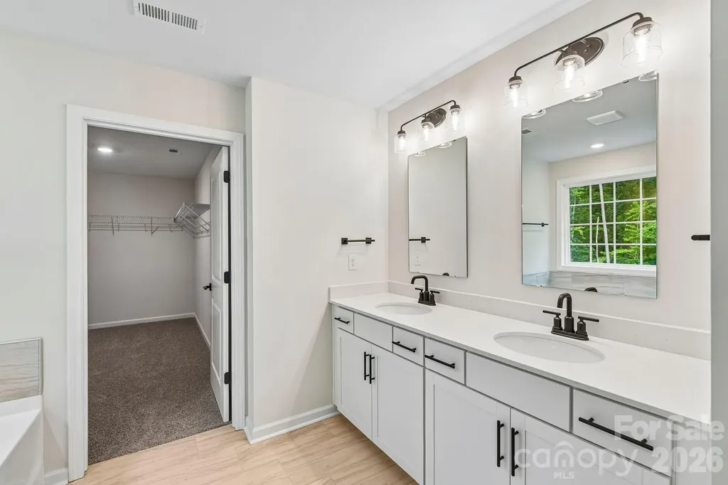 153 Asmodean Lane Troutman NC 28166