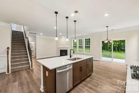 153 Asmodean Lane Troutman NC 28166