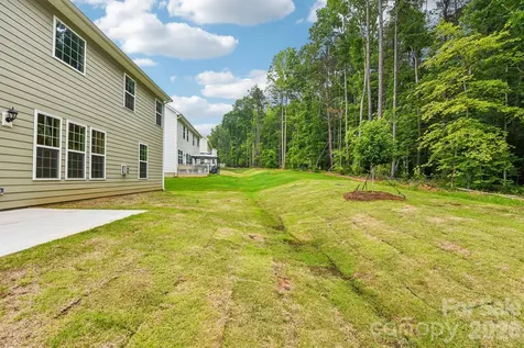 153 Asmodean Lane Troutman NC 28166