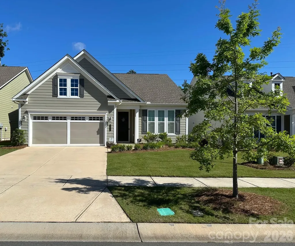 12417 Old Iron Lane Charlotte NC 28215