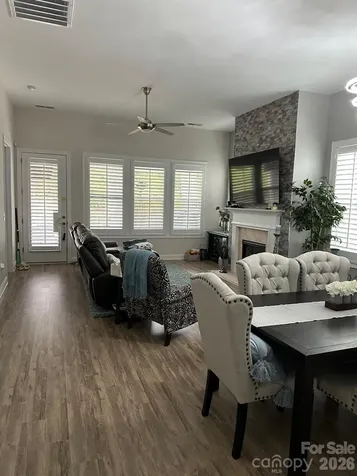 12417 Old Iron Lane Charlotte NC 28215