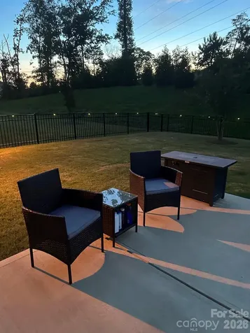 12417 Old Iron Lane Charlotte NC 28215