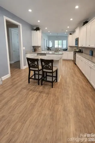 12417 Old Iron Lane Charlotte NC 28215