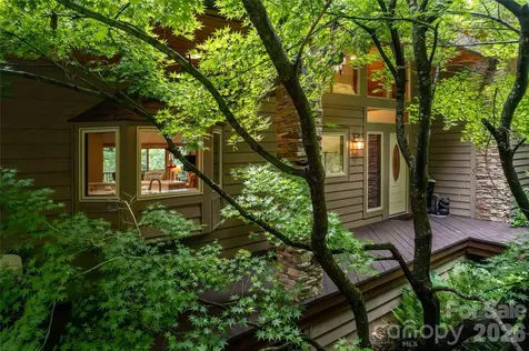 300 Sweet Birch Lane Tuckasegee NC 28783