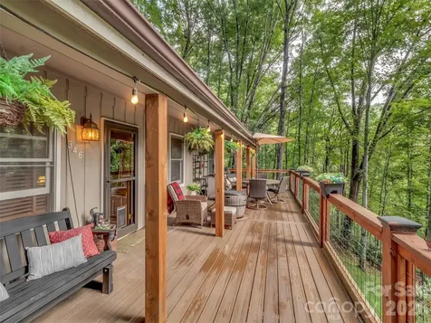 346 Wendy Way Clyde NC 28721