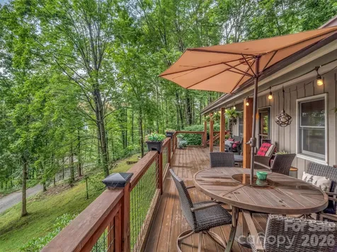 346 Wendy Way Clyde NC 28721