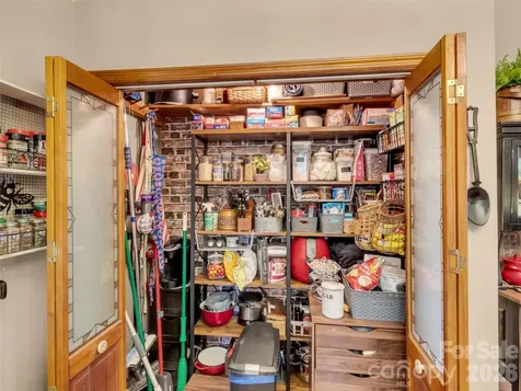 346 Wendy Way Clyde NC 28721