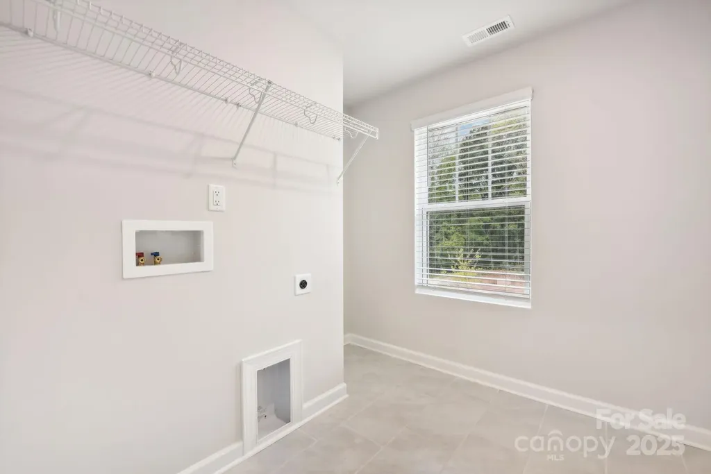 1428 Wildflower Street Newton NC 28658