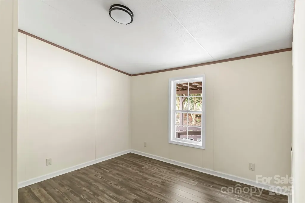 2236 Sisue Street Morganton NC 28655