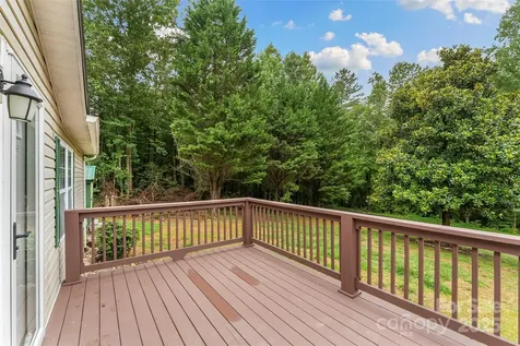 2236 Sisue Street Morganton NC 28655