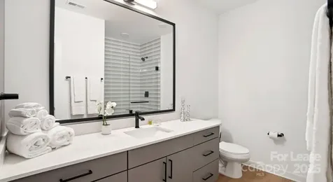 1133 Harding Place Charlotte NC 28203