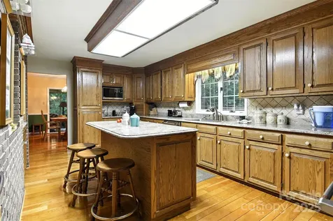 530 5th Street NW Hickory NC 28601