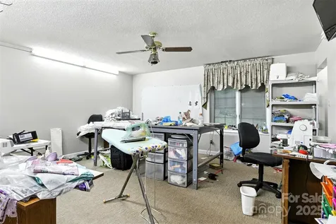 530 5th Street NW Hickory NC 28601