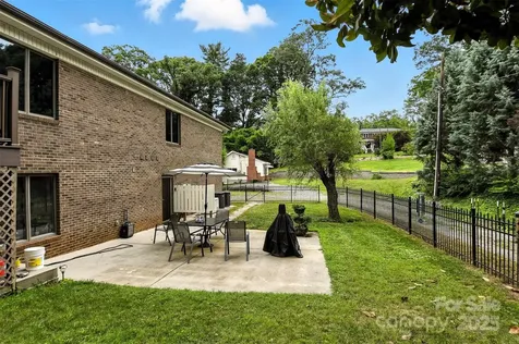 530 5th Street NW Hickory NC 28601