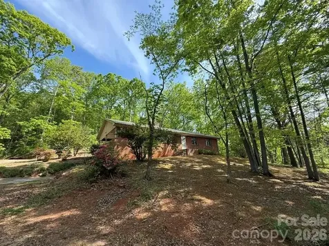 200 Little Wings Mountain Road Columbus NC 28722