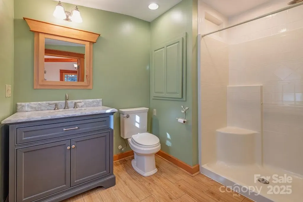 117 Woods View Trail Fairview NC 28730