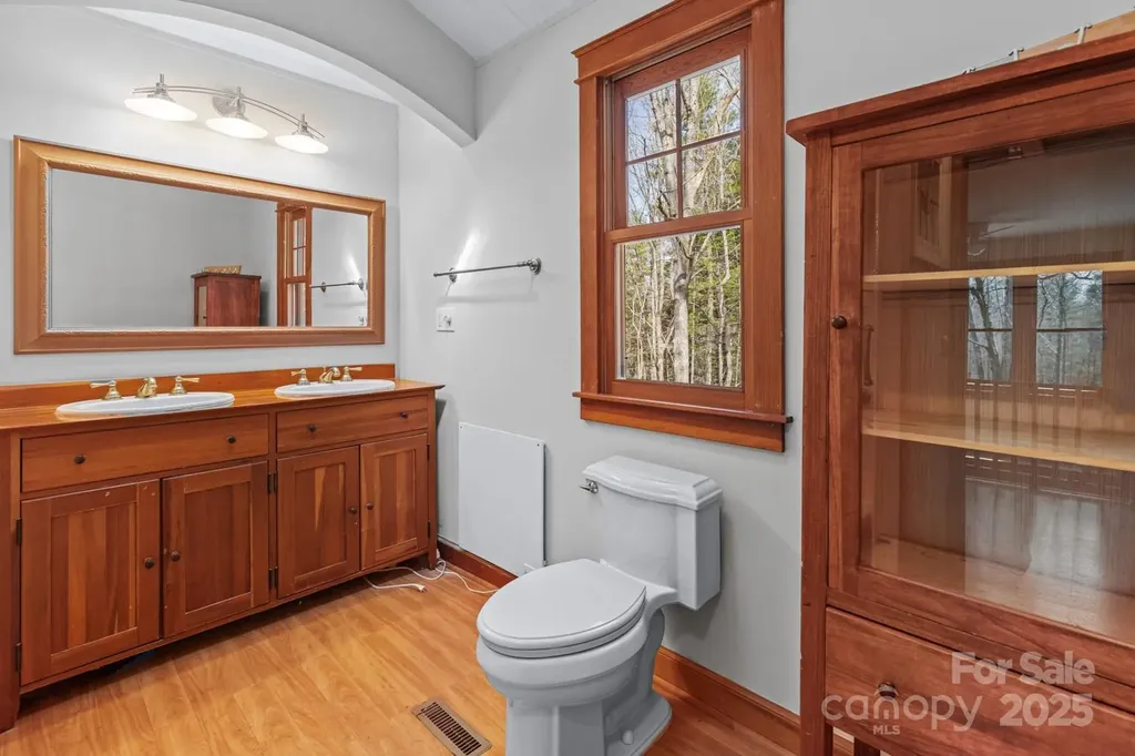 117 Woods View Trail Fairview NC 28730