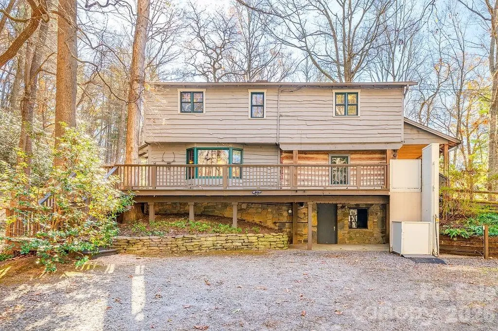 117 Woods View Trail Fairview NC 28730
