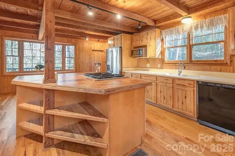117 Woods View Trail Fairview NC 28730