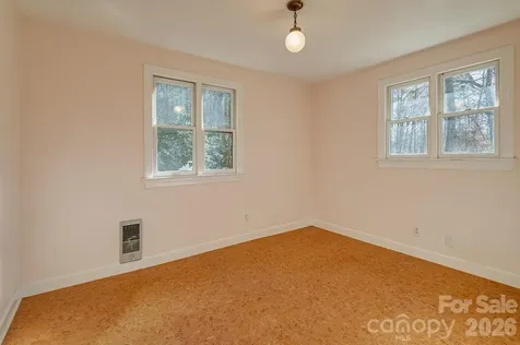 117 Woods View Trail Fairview NC 28730