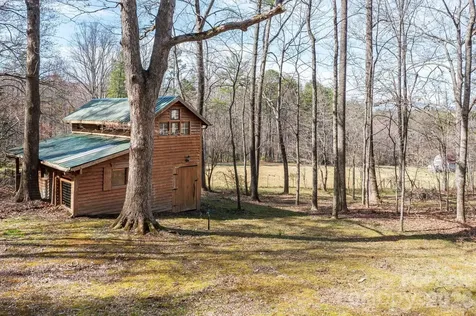 117 Woods View Trail Fairview NC 28730