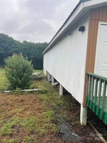 3506 Springs Road NE Hickory NC 28601