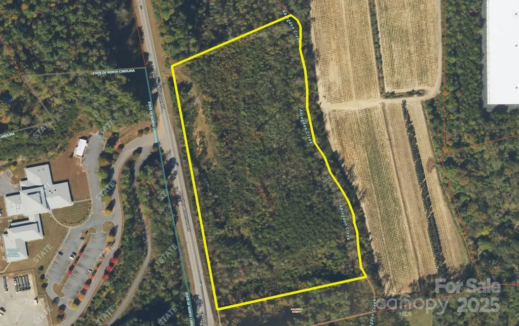 1566 Beecher Anderson Road Lenoir NC 28645