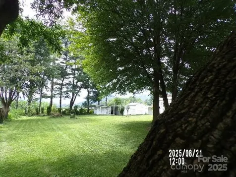 71 Flat Creek Road Waynesville NC 28785