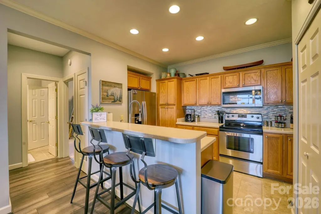 180 Windy Knoll Banner Elk NC 28604