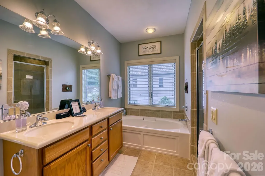 180 Windy Knoll Banner Elk NC 28604