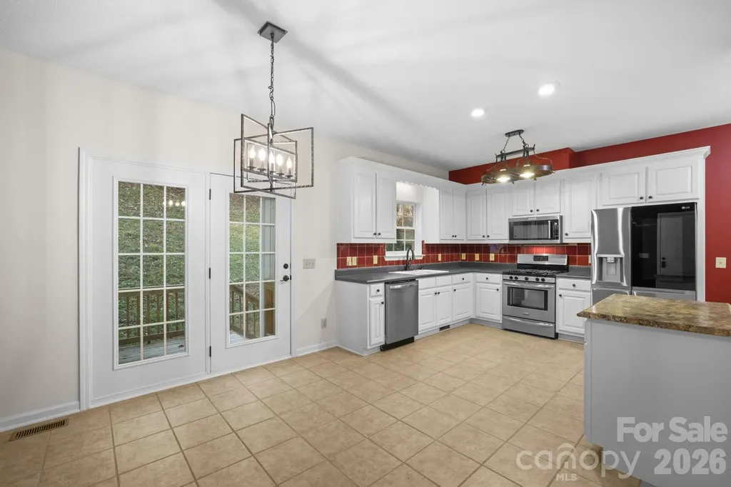166 Jay Bird Drive Sylva NC 28779