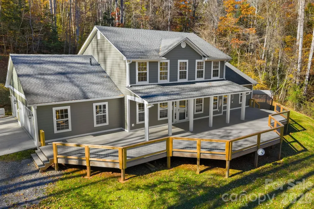 166 Jay Bird Drive Sylva NC 28779
