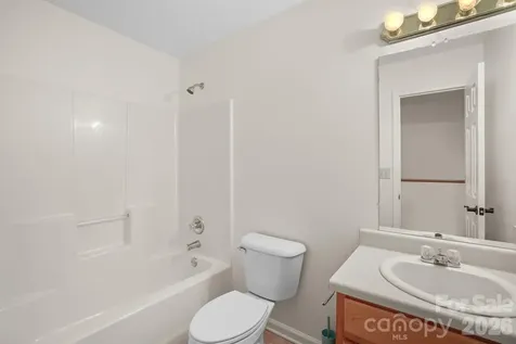166 Jay Bird Drive Sylva NC 28779