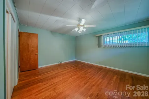 105 Alexander Avenue Swannanoa NC 28778