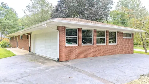 105 Alexander Avenue Swannanoa NC 28778