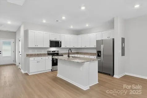 1318 Principal Featherstone Avenue Gastonia NC 28052