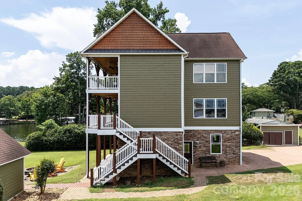 49412 Wood Land Drive Norwood NC 28128