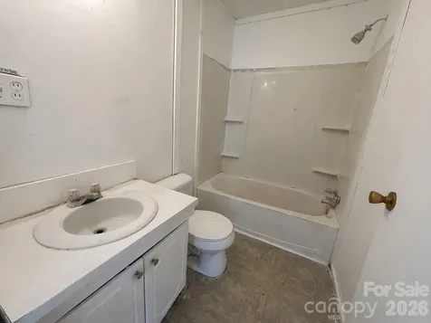 51 Robinson Street Waynesville NC 28786