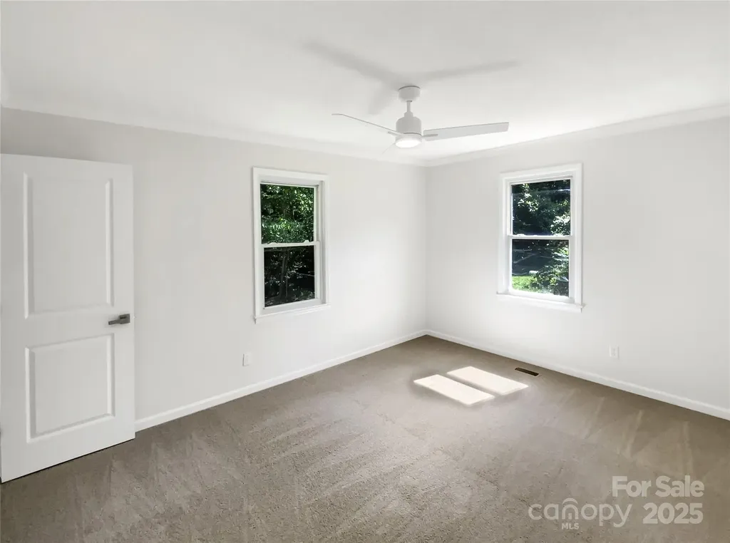 301 Briarcliff Drive Kannapolis NC 28081
