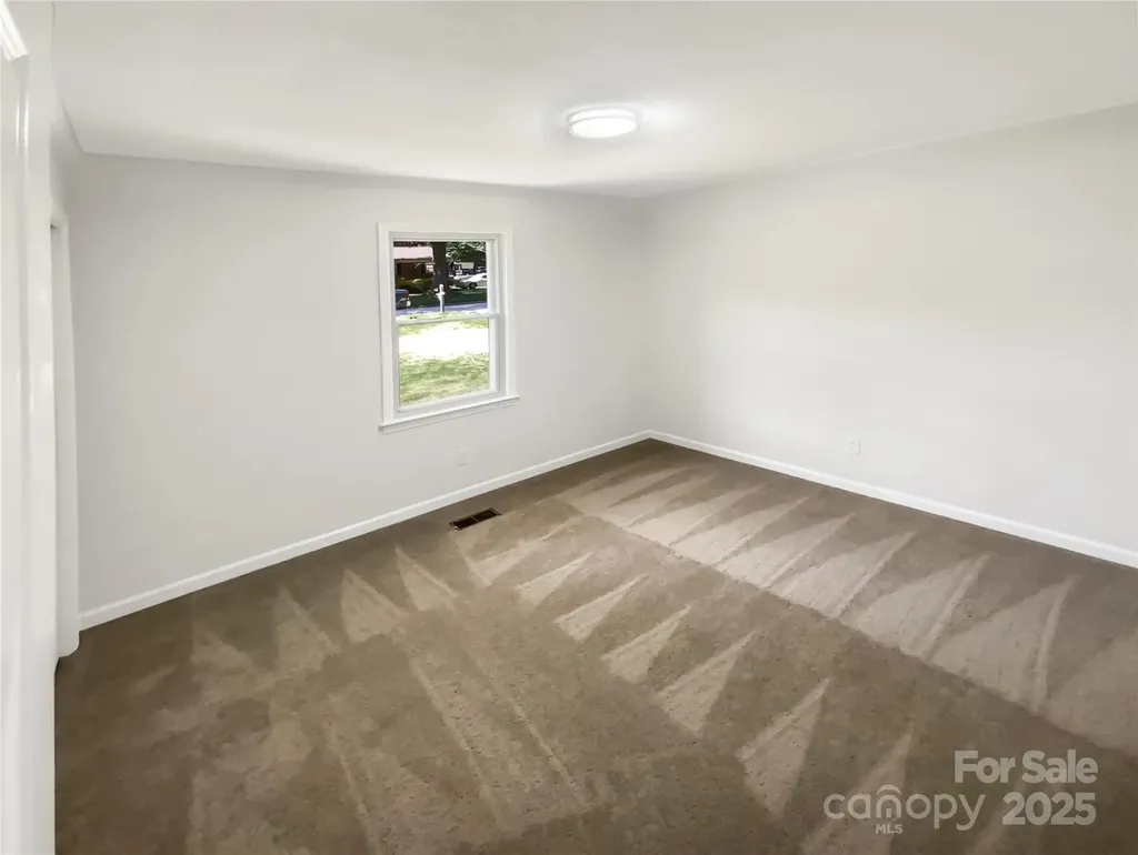 301 Briarcliff Drive Kannapolis NC 28081