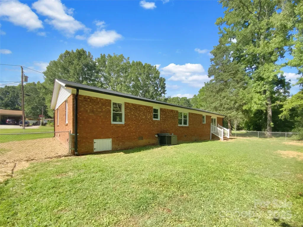 301 Briarcliff Drive Kannapolis NC 28081