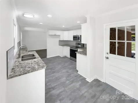301 Briarcliff Drive Kannapolis NC 28081