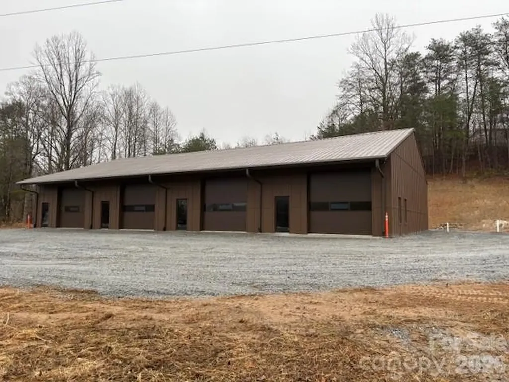 1829 Blowing Rock Boulevard Lenoir NC 28645