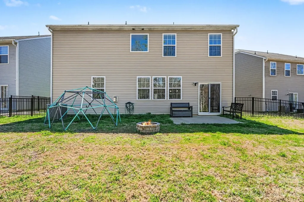 133 Lassen Lane Mooresville NC 28117
