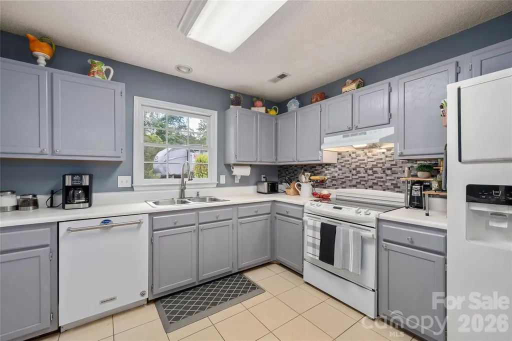 60 Southchase Drive Fletcher NC 28732